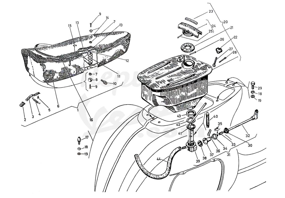 DESPIECE VESPA 50 4V 1965 CHASIS 07C MOTOR 07M LÁMINA 6 - ASIENTO - DEPÓSITO Despiece Motor Iris 73M Lámina 1